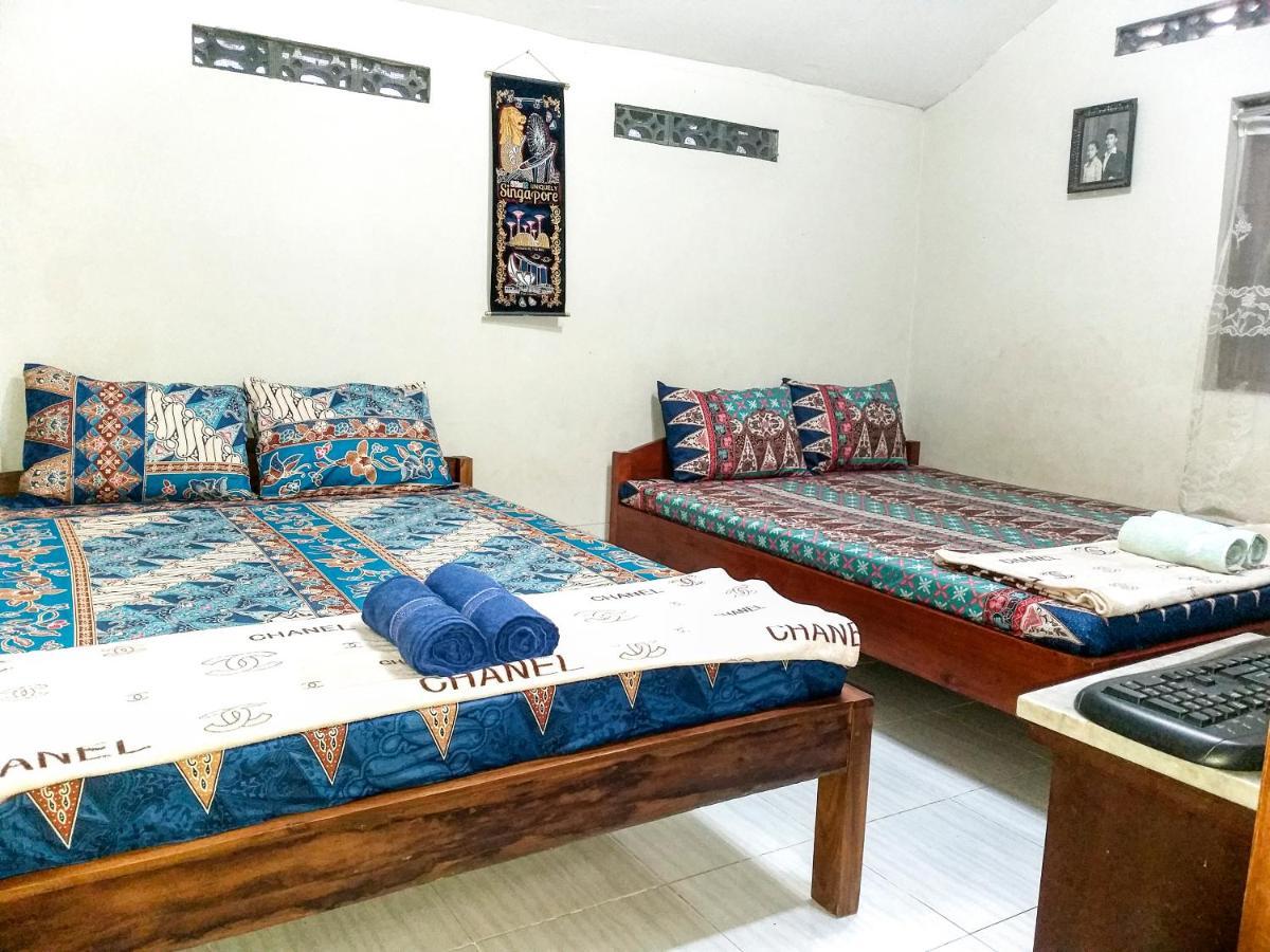 Ngampilan Backpacker Hostel Γιογκιακάρτα Εξωτερικό φωτογραφία