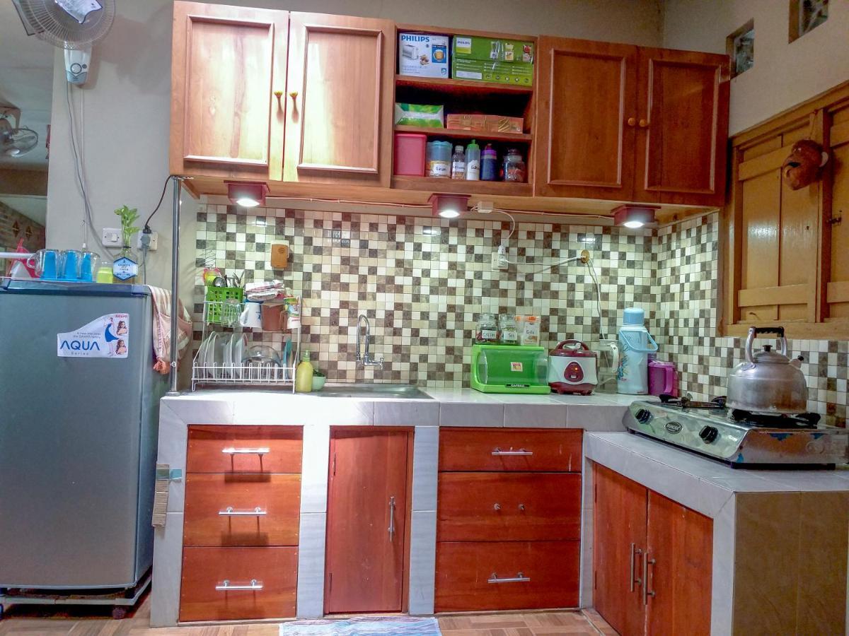Ngampilan Backpacker Hostel Γιογκιακάρτα Εξωτερικό φωτογραφία
