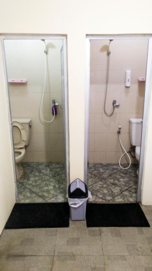 Ngampilan Backpacker Hostel Γιογκιακάρτα Εξωτερικό φωτογραφία